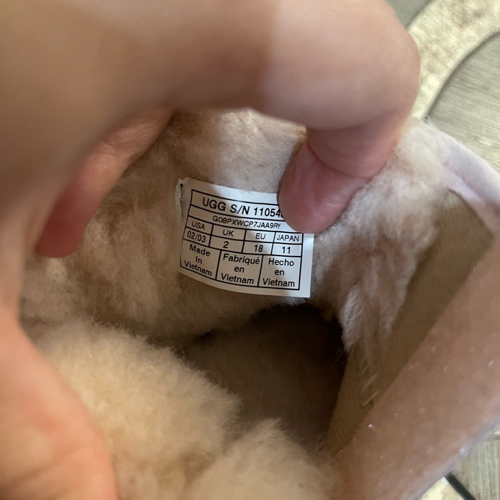 Infant ugh boot - Picture 6 of 6